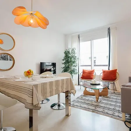 Appartamento Reformed And Bright- 2bdr 1bth- Nervion Siviglia