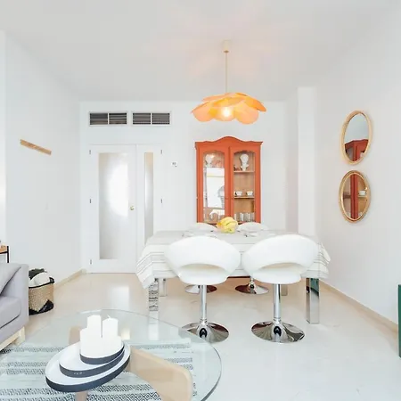Reformed And Bright- 2bdr 1bth- Nervion Appartamento
