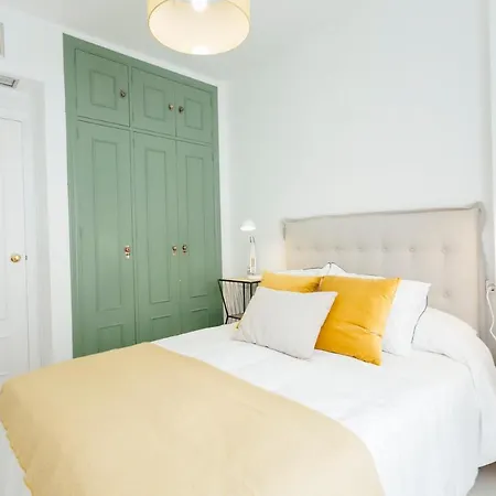 Appartamento Reformed And Bright- 2bdr 1bth- Nervion Siviglia
